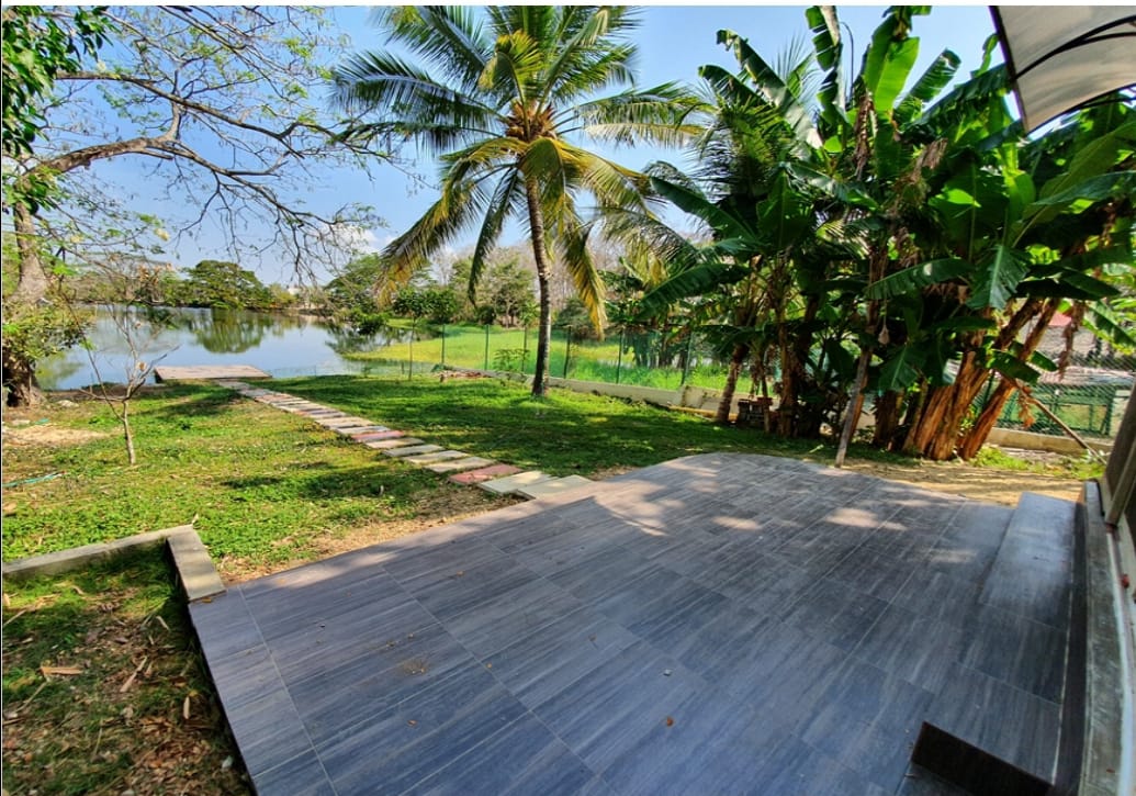 Finca Raiz